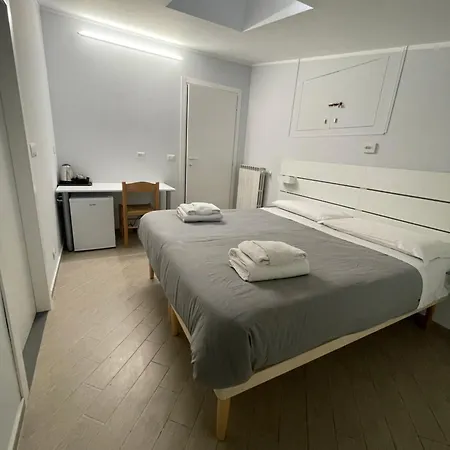57 Guest house